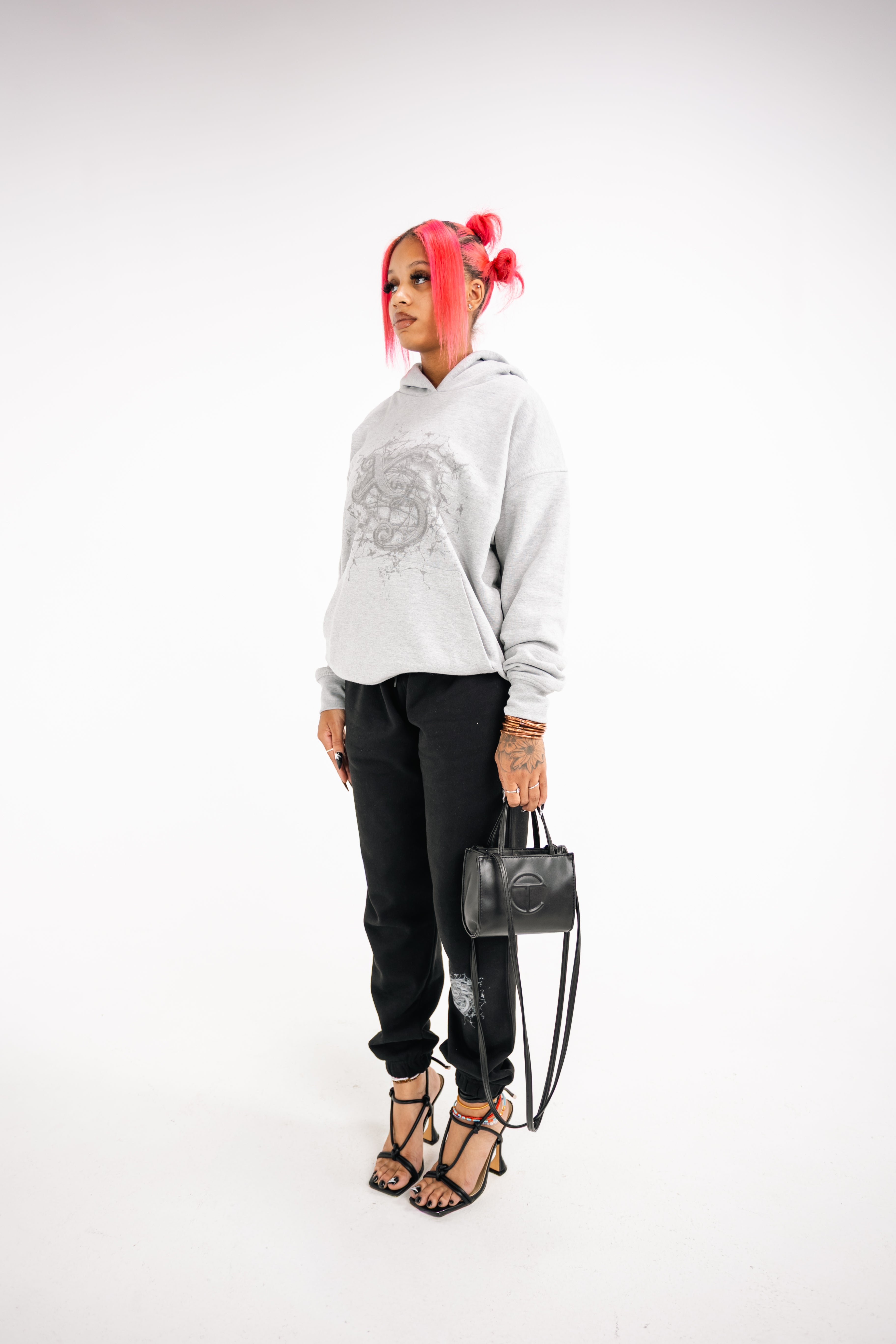 5tatement Hoodie: Heather Grey
